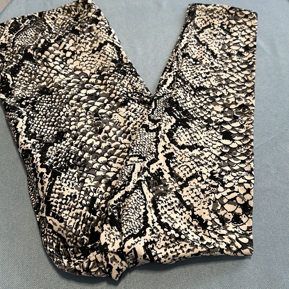 Leggings by LuLaRoe